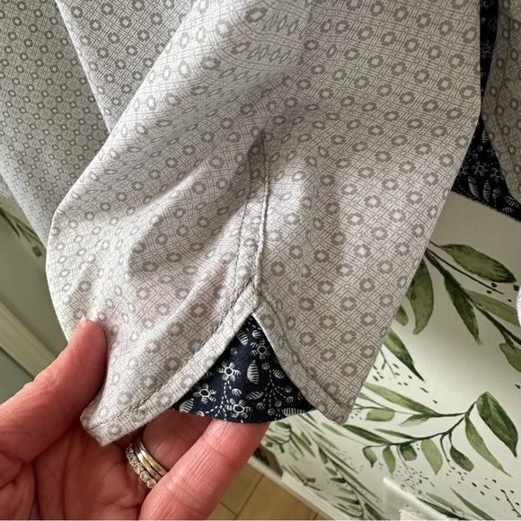 Nick Graham Stretch Modern Fit Button Doen Shirt. Size  L. Light gray pr… - Picture 6 of 9